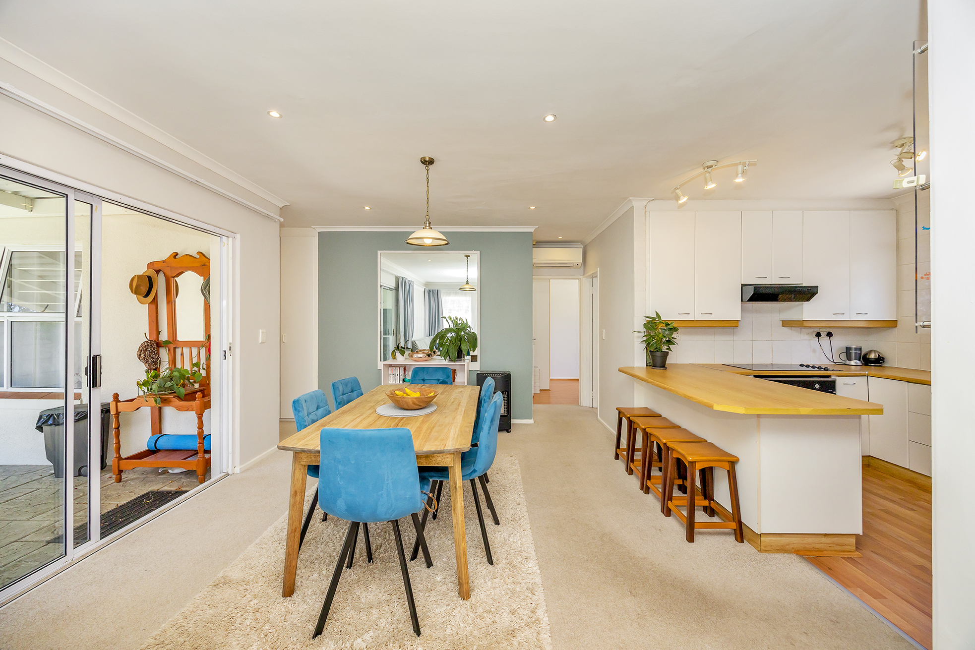To Let 3 Bedroom Property for Rent in Sunningdale Western Cape